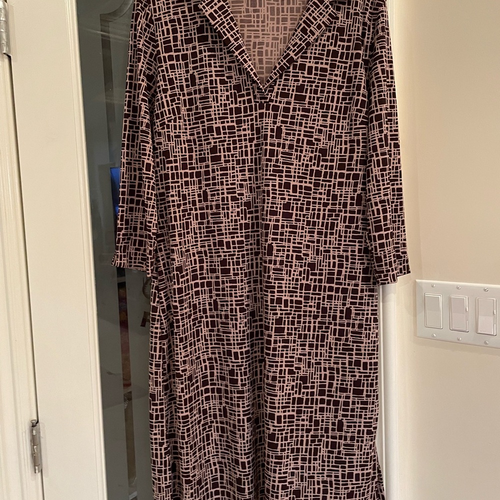 Ladies Brown and Tan dress. size L
